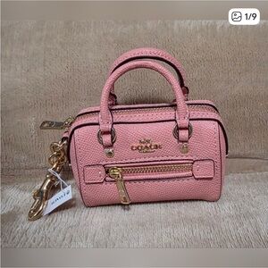 💖SPOTLIGHT💖NWT Coach CC312 Mini Rowan Bag Charm